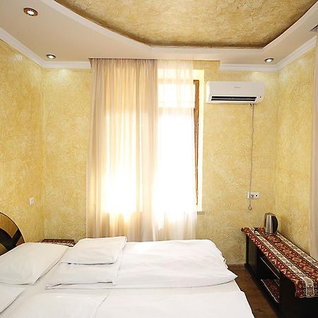 Planet Hotel Jerevan Eksteriør bilde